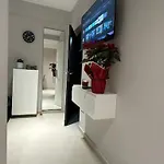 شقة Elio 1 تيرانا